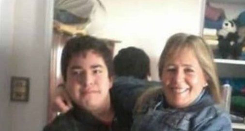 Perpetua para uno de los asesinos de Axel Guardia en la Provincia de Córdoba. Desde Usina de Justicia abrazamos y acompañamos a Yolanda, su mamá, en todo este proceso. Gracias Dra. Raquel Slotolow y Raquel Berthi miembros de Usina de Justicia, por acompañar a esta familia.